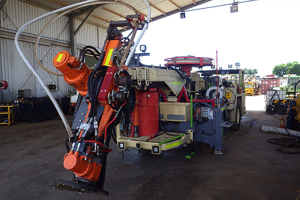 Photo of Perbolter drill rig